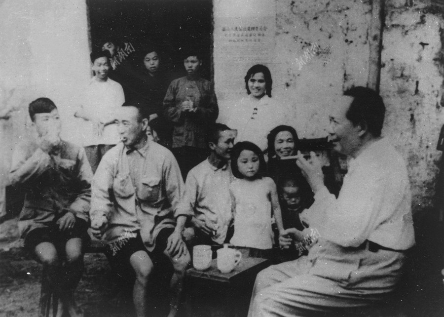 毛泽东时代是人民站起来的时代