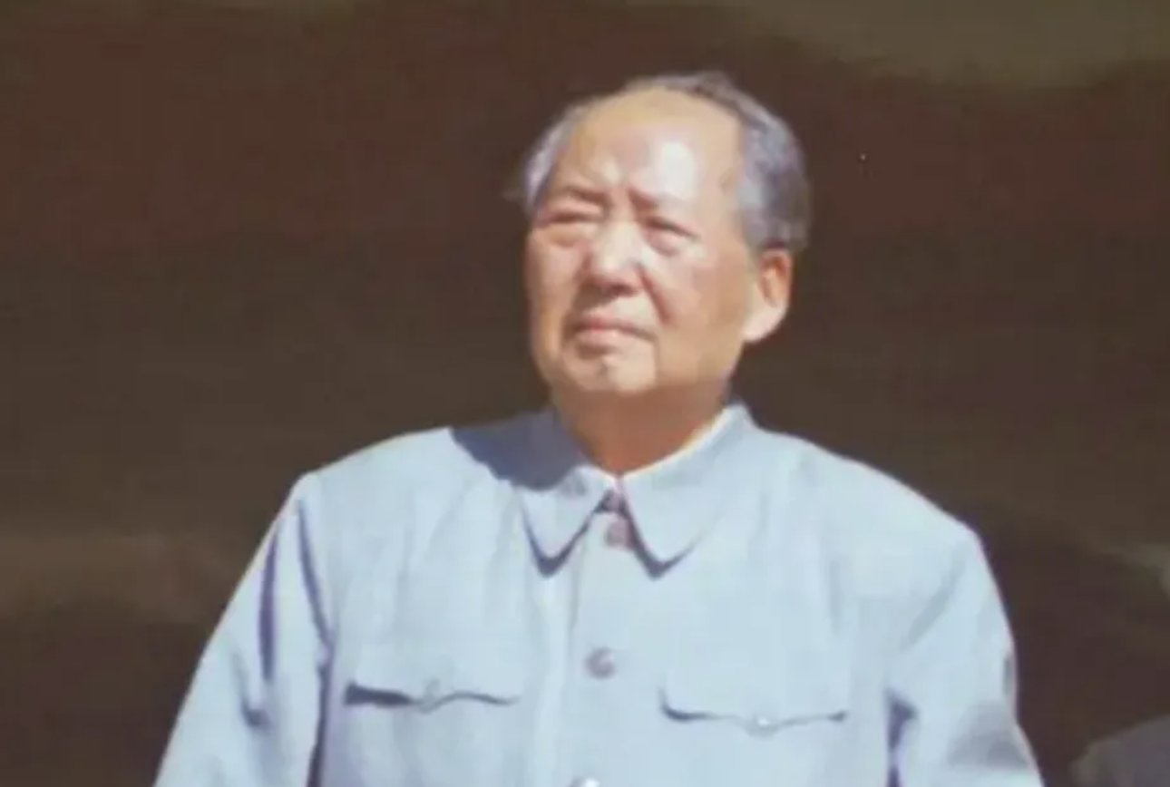 毛主席曾说：“解放后，我没有一天是快乐的”